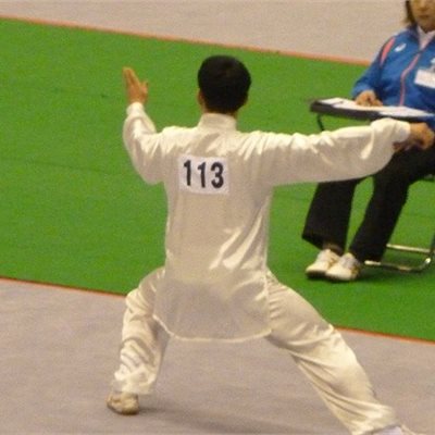 「第32回全日本武術太極拳選手権大会」 「男子陳式太極拳」愛媛県代表のO選手です トレーニングで大変身された方です! 「大阪W-1グランプリ」に向けてまだまだ鍛えている最中だそうです。