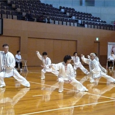 群馬県協会主催第14回武術太極拳競技大会 「ねんりんピック山口」代表「ぐんまプレアデス」の皆さんです ねんりんに向けて最後の特訓中です!