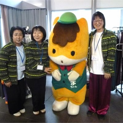 群馬県太極拳協会・第18回交流大会 群馬県協会創立30周年を記念して「ぐんまちゃん」が駆けつけてくれました! ぐんまちゃんは何処へ行っても大人気です!