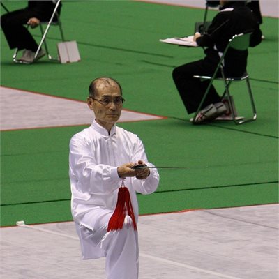第33回全日本大会 集団でも出場いる I さん、 とても姿勢が良く立ち姿が美しいです。