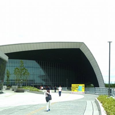 「第３５回全日本武術太極拳選手権大会」 「女子総合太極拳Ｃ］の部、初出場の菜摘ちゃんです！ 多分、最年少だと思いますが堂々の演武です。 脚が上がるなぁ・・・。