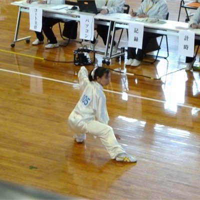 「群馬県武術太極拳選手権大会」 落ち着いてできるように・・・ 見ている方も緊張します・・・。