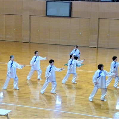 ぐんまねんりんピック太極拳大会 初出場の「安中市武術太極拳連盟」の皆さんです